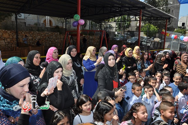 كفرقاسم – فيديو: بساتين الامل, السلام , والمحبة تحتفل بعيد الام على انغام عمو انس وجوقته ..
